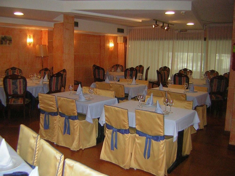 Hotel Tibur Zaragoza Luaran gambar
