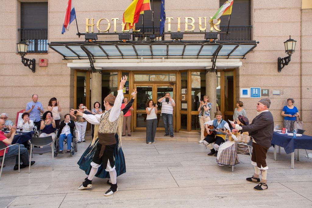 Hotel Tibur Zaragoza Luaran gambar