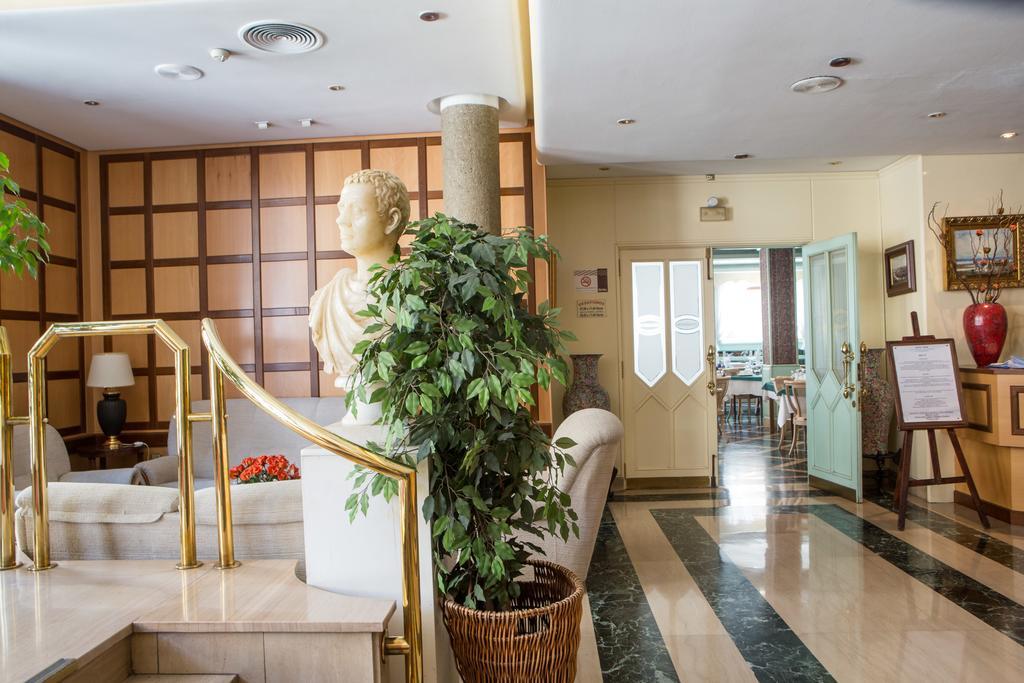 Hotel Tibur Zaragoza Luaran gambar